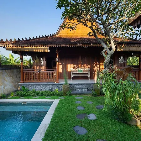 Вилла Oemah Joglo Bali